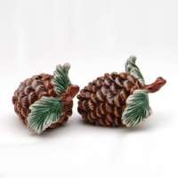 ceramic pinecone salt and pepper shakers,Handpainting pinecone shape ceramic salt and pepper shaker sets